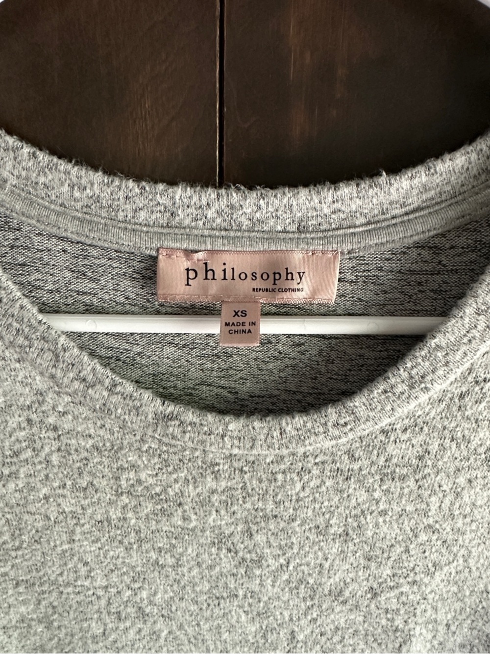 Philosophy Heather Gray Relaxed Pocket Knit Top - Picture 2 of 7